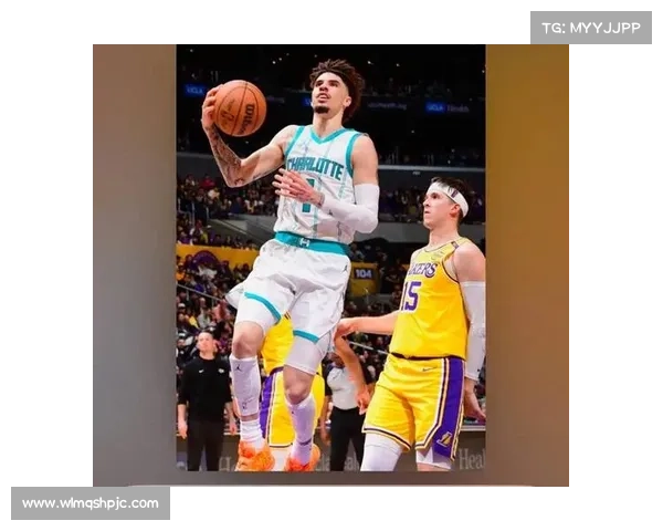 10:30赛事直播NBA常规赛-洛杉矶湖人VS夏洛特黄蜂 10:30赛事直播NBA常规赛-洛杉矶湖人VS夏洛特黄蜂